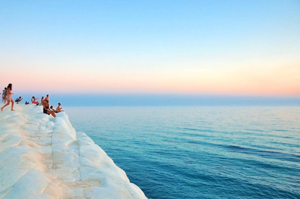 Baia Dei Turchi Locazione Turistica Hotell Realmonte Exteriör bild