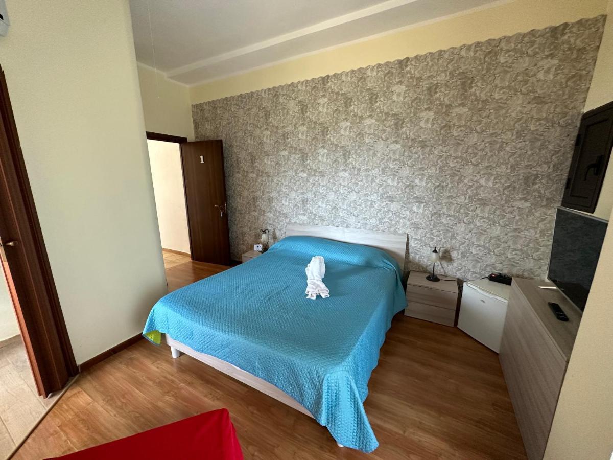 Baia Dei Turchi Locazione Turistica Hotell Realmonte Exteriör bild